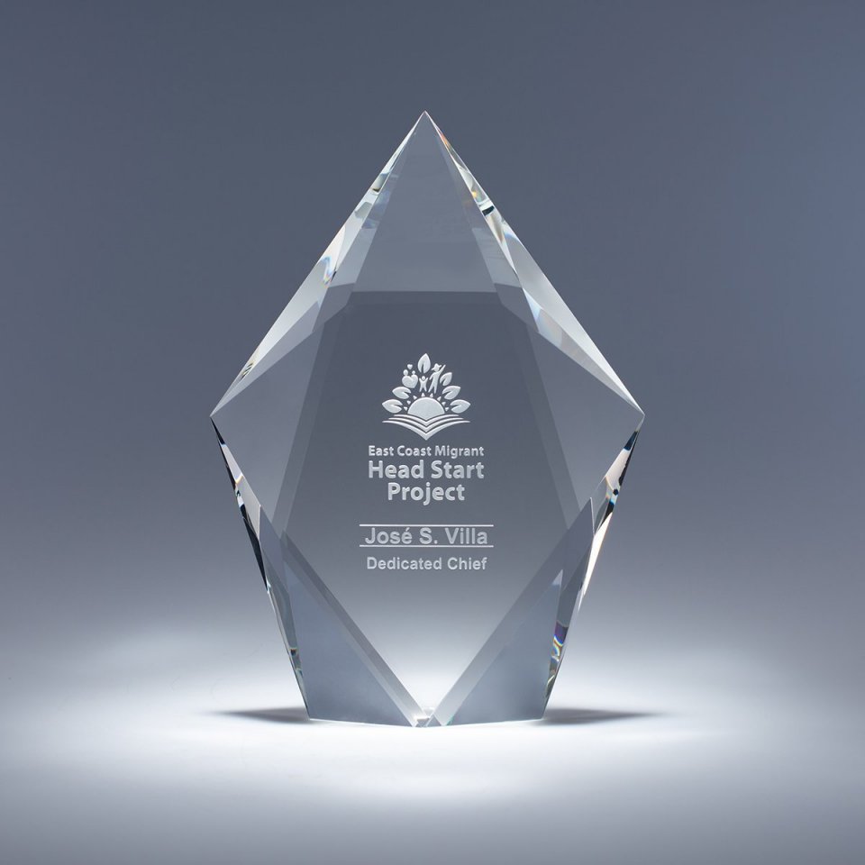 Crystal award with laser engraving